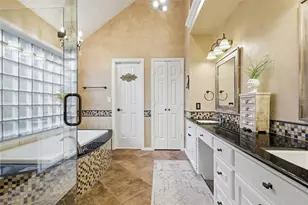 812 Sylvan Creek Dr, Lewisville, TX 75067 - Photo 12