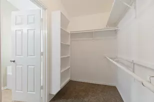 946 Hannah Way, Dallas, TX 75253 - Photo 16