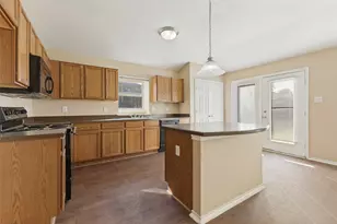 946 Hannah Way, Dallas, TX 75253 - Photo 8