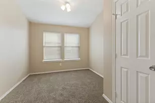 946 Hannah Way, Dallas, TX 75253 - Photo 10