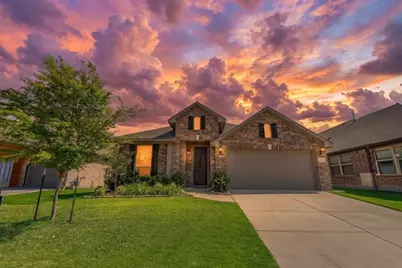 452 W Autumn Hill Bluff, Lavon, TX 75166 - Photo 1