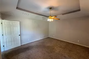 2204 N Village Dr, Bonham, TX 75418 - Photo 16