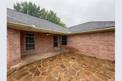 2204 N Village Drive, Bonham, TX 75418 - Photo 34
