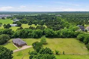 3347 Carriage Cir, Sherman, TX 75092 - Photo 32