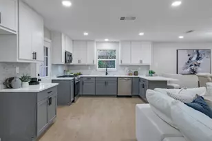 4815 Kelman St, Dallas, TX 75214 - Photo 10