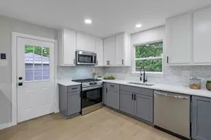 4815 Kelman St, Dallas, TX 75214 - Photo 18