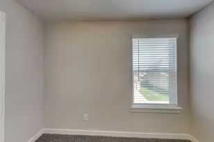 1029 Fallgate Dr, Saginaw, TX 76179 - Photo 14