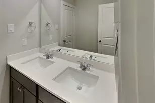1029 Fallgate Dr, Saginaw, TX 76179 - Photo 16