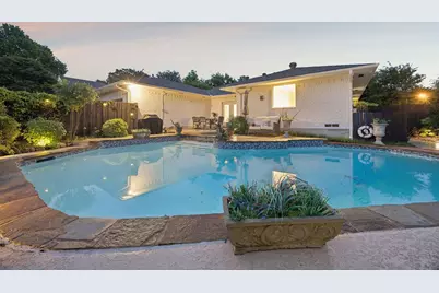 8721 Lacrosse Drive, Dallas, TX 75231 - Photo 32