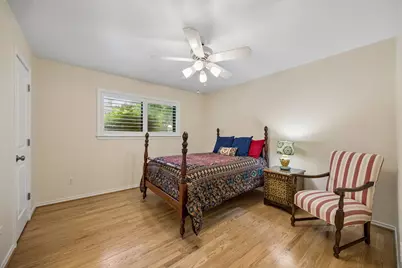 8721 Lacrosse Drive, Dallas, TX 75231 - Photo 24