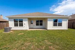 657 Handle Dr, Crowley, TX 76036 - Photo 18