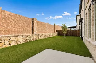 2443 Bussey Dr, Irving, TX 75062 - Photo 38