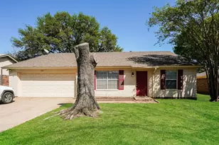 6117 Autumn Springs Dr, Arlington, TX 76001 - Photo 1