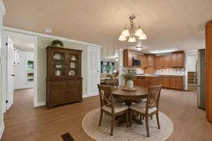 7757 Berry Rd, Burleson, TX 76028 - Photo 12