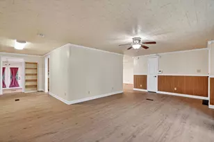 7757 Berry Rd, Burleson, TX 76028 - Photo 10