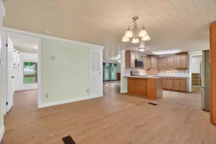 7757 Berry Rd, Burleson, TX 76028 - Photo 8