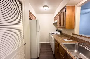 510 W Marvin Ave, Waxahachie, TX 75165 - Photo 10