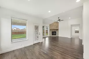 2644 Lila St, Burleson, TX 76028 - Photo 14