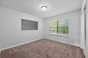 2401 Channing Dr, Grand Prairie, TX 75052 - Photo 22
