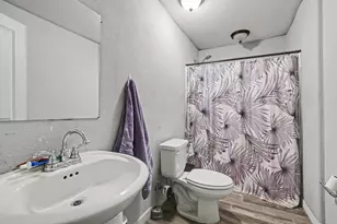 205 S Main St, Bonham, TX 75418 - Photo 6