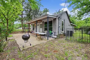 205 S Main St, Bonham, TX 75418 - Photo 2