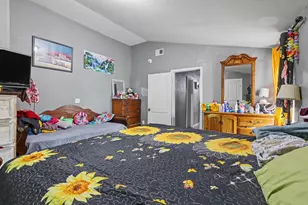205 S Main St, Bonham, TX 75418 - Photo 16