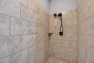 5130 Hillside Loop N, Justin, TX 76247 - Photo 34