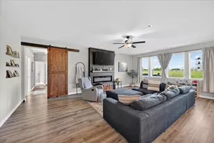5130 Hillside Loop N, Justin, TX 76247 - Photo 6