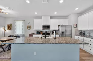 5130 Hillside Loop N, Justin, TX 76247 - Photo 14