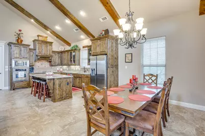 6417 Beacon Vista Circle, Granbury, TX 76049 - Photo 12