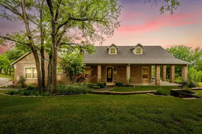 6417 Beacon Vista Circle, Granbury, TX 76049 - Photo 2