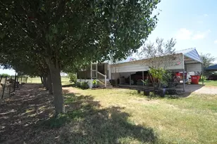 806 N Fm 1752, Savoy, TX 75479 - Photo 14