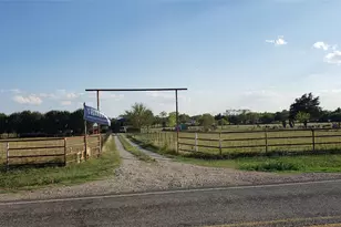 806 N Fm 1752, Savoy, TX 75479 - Photo 32
