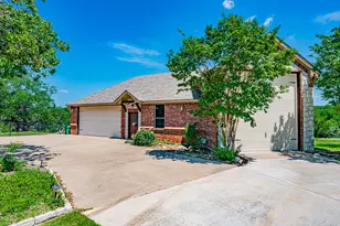 2308 Bentwater Ct, Granbury, TX 76049 - Photo 24