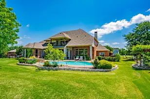 2308 Bentwater Ct, Granbury, TX 76049 - Photo 26