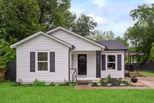 8736 Comer Dr, Dallas, TX 75217 - Photo 4