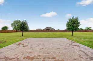 10917 Chriswood Dr, Crowley, TX 76036 - Photo 30