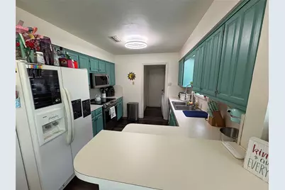 6320 Leasa Court, Sachse, TX 75048 - Photo 2