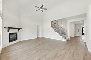 361 Tony St, Burleson, TX 76028 - Photo 16