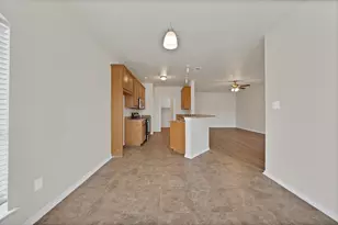 432 Lake Highland Dr, Lake Dallas, TX 75065 - Photo 6