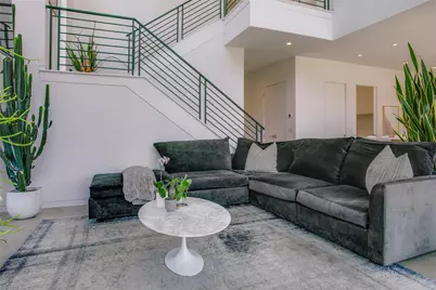 2215 Madera Street, Dallas, TX 75206 - Photo 10