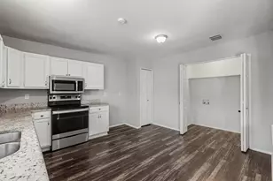 3904 Vanderbilt Dr, Plano, TX 75023 - Photo 8