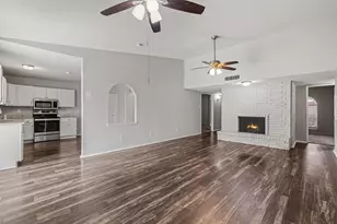 3904 Vanderbilt Dr, Plano, TX 75023 - Photo 2