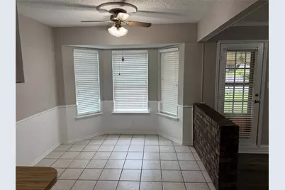 817 Lynne Lane, Burleson, TX 76028 - Photo 4