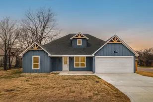 621 Oaklawn Dr, River Oaks, TX 76114 - Photo 1