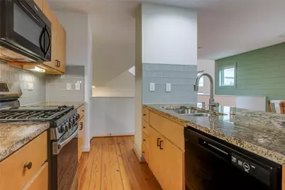 3801 San Jacinto #E, Dallas, TX 75204 - Photo 14