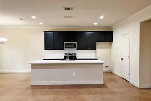 1312 W Jefferson St, Waxahachie, TX 75165 - Photo 4