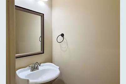 1312 W Jefferson Street #3, Waxahachie, TX 75165 - Photo 6
