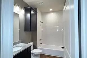 1312 W Jefferson St, Waxahachie, TX 75165 - Photo 10