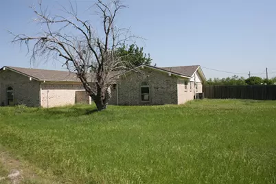 103 Wolf Circle, Graham, TX 76450 - Photo 8
